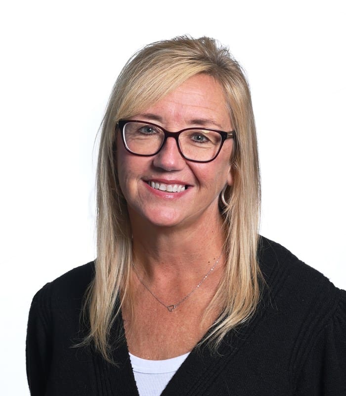 Julie Guth